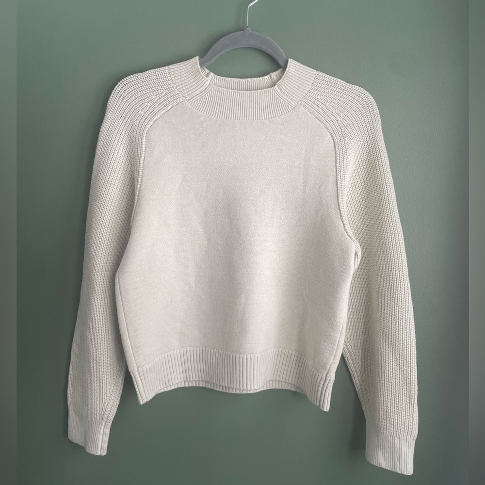 Club Monaco Muted Mint Green 100% Merino Wool Sweater